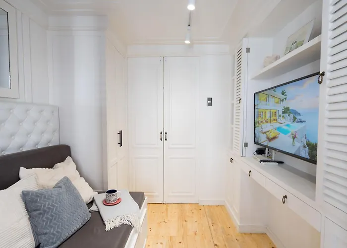 Cozy & Peaceful Netflix 65inchtv Fast Wifi * Cebu